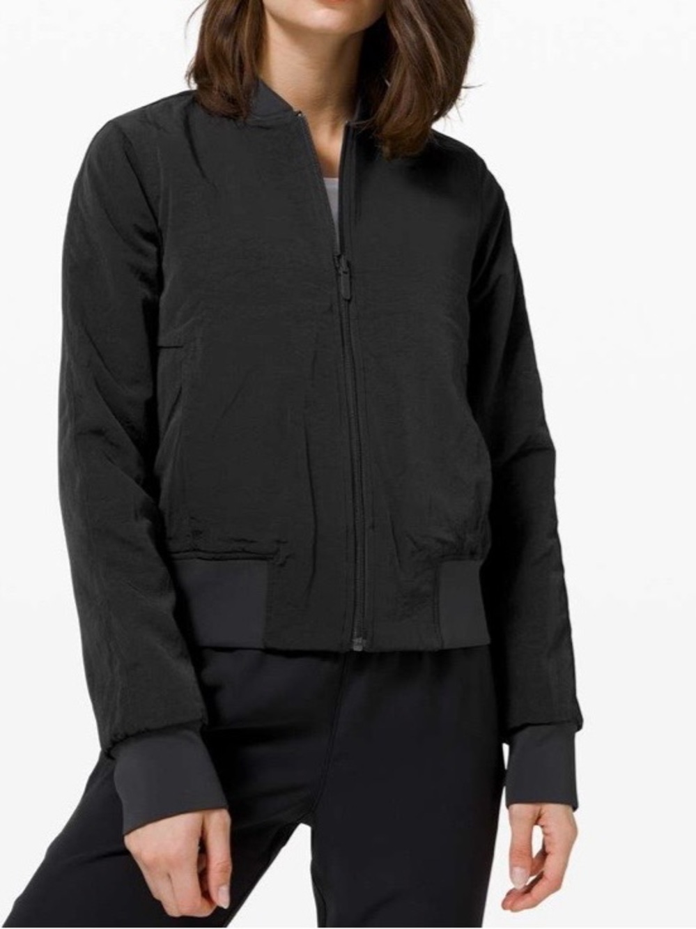 2020-Lululemon Serene Travels Bomber
Black size 4